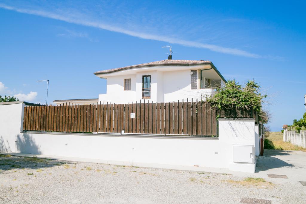 Villa Giglio Marino 帕埃斯图姆 外观 照片